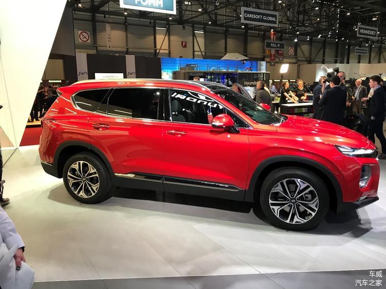 日內(nèi)瓦車展：實(shí)拍現(xiàn)代全新格越，追求實(shí)用性的SUV