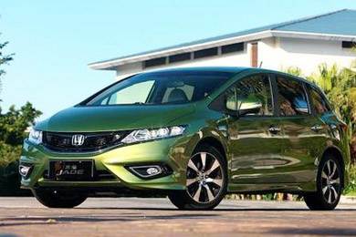 新概念轎車(chē)JADE（杰德）給您講訴倒車(chē)那點(diǎn)事兒！